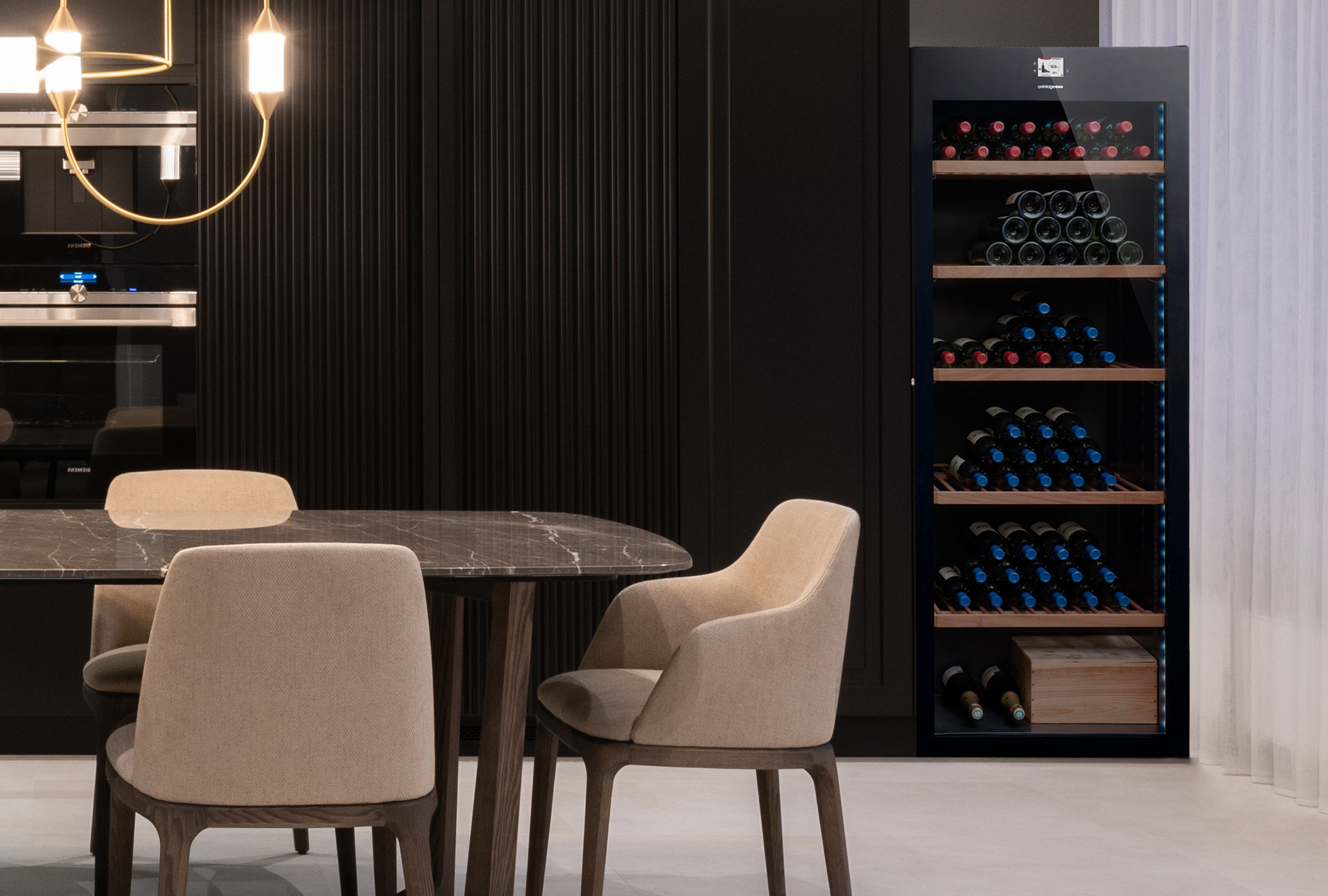 Мультитемпературный винный шкаф, Avintage модель DIVA300