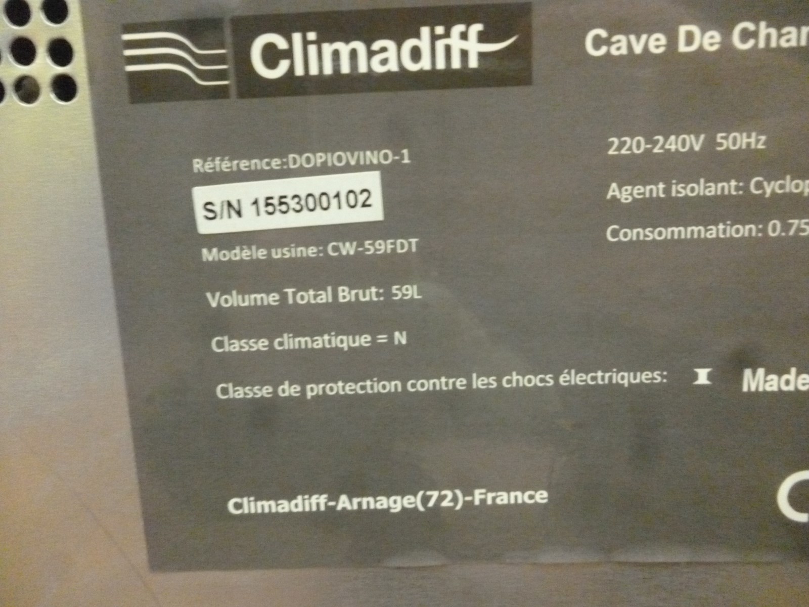 Двухзонный винный шкаф, Climadiff модель DOPIOVINO/1 с уценкой(20%)№155300102
