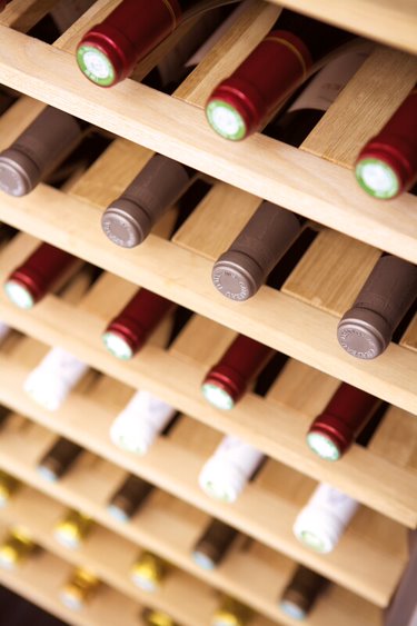 sommeliére-020145+chaud.jpg sommeliére-020145+chaud.jpg