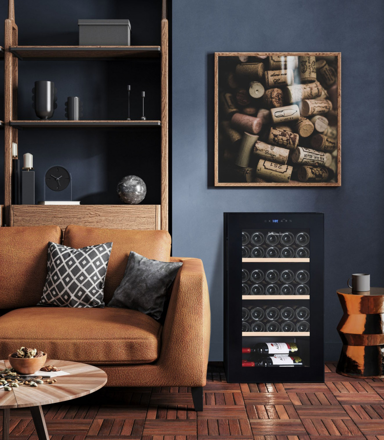 Монотемпературный винный шкаф, LaSommeliere модель LS36BLACK