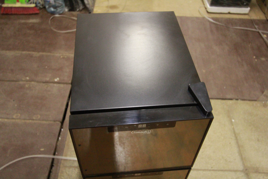 Винный шкаф Climadiff DOPIOVINO/1  с уценкой (20%)№121000227