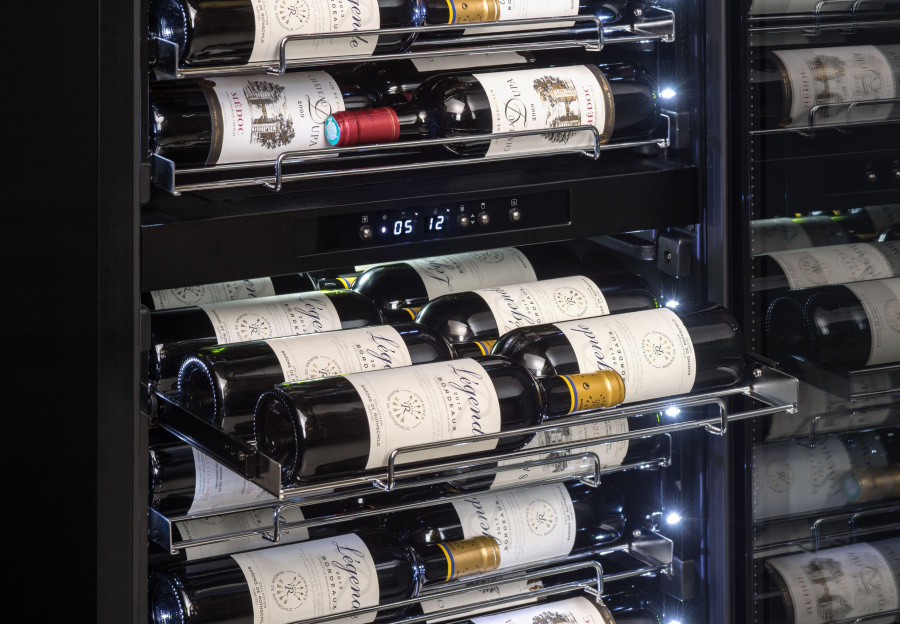 Двухзонный винный шкаф, LaSommeliere модель PF160DZ