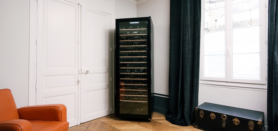 Мультитемпературный винный шкаф, LaSommeliere модель ECELLAR185G2