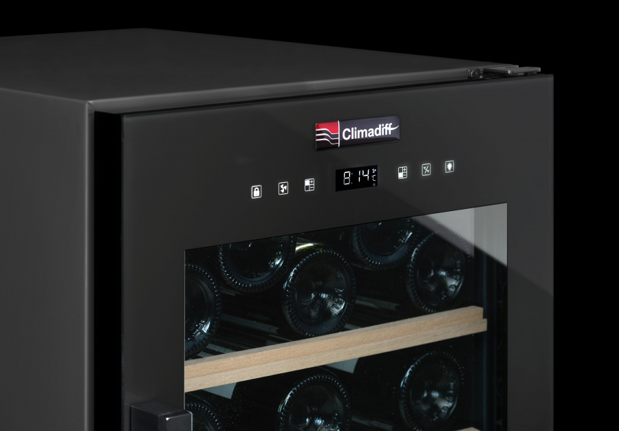 Двухзонный винный шкаф, Climadiff модель CD110B1