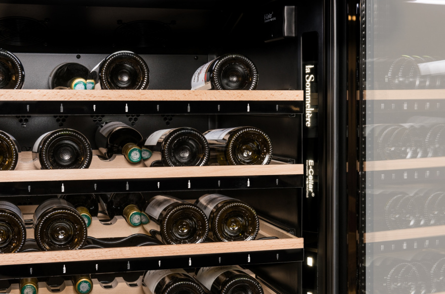 Мультитемпературный винный шкаф, LaSommeliere модель ECELLAR185