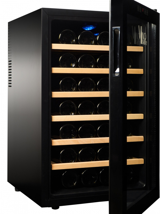 Однозонный винный шкаф Vinosafe модель VSF28AM