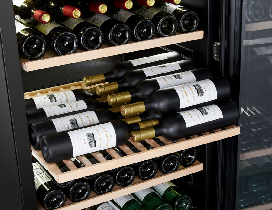 Монотемпературный винный шкаф, LaSommeliere модель APOGEE200PV