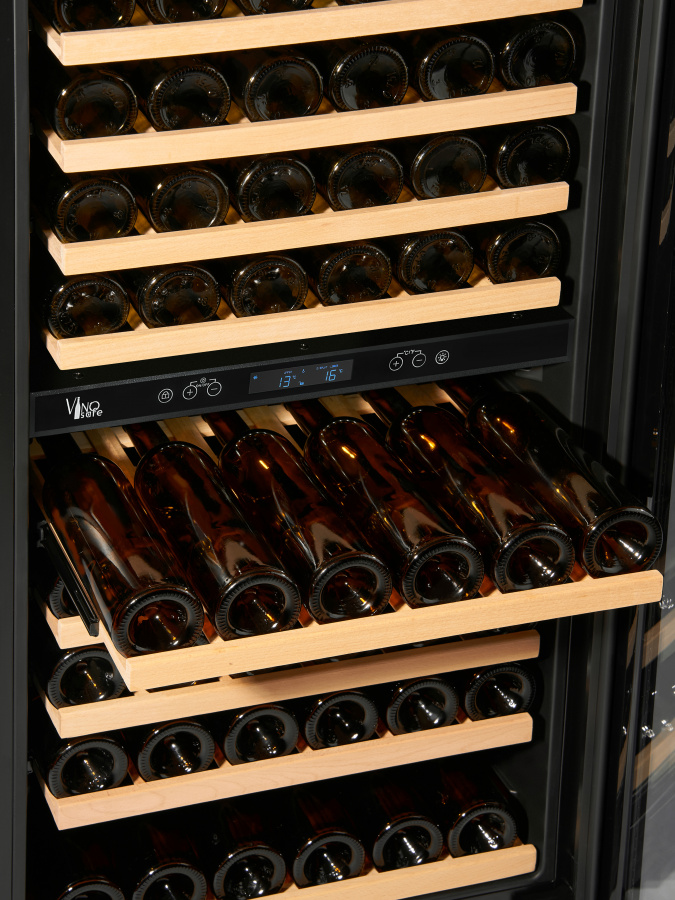 Двухзонный винный шкаф Vinosafe модель VSN99AD Двухзонный винный шкаф Vinosafe модель VSN99AD