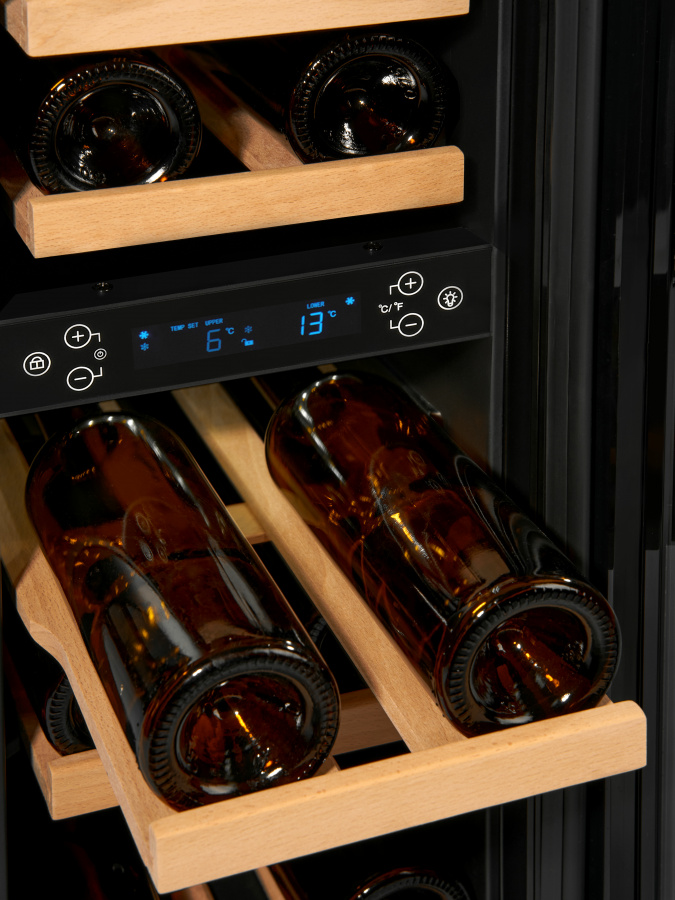 Двухзонный винный шкаф Vinosafe модель VSU16BD Двухзонный винный шкаф Vinosafe модель VSU16BD