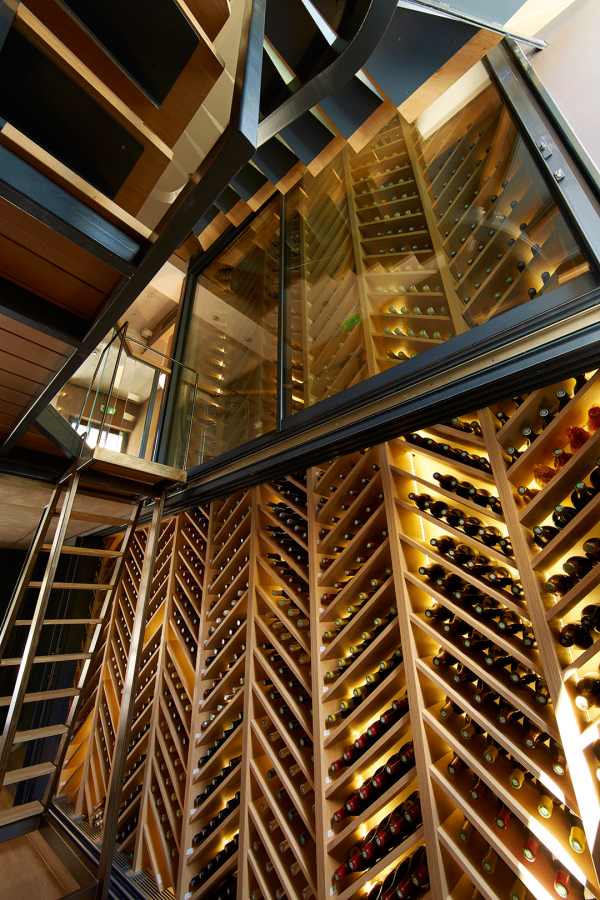 Винный кондиционер SPC 122 HEVA2 Винный кондиционер SPC 122 HEVA2