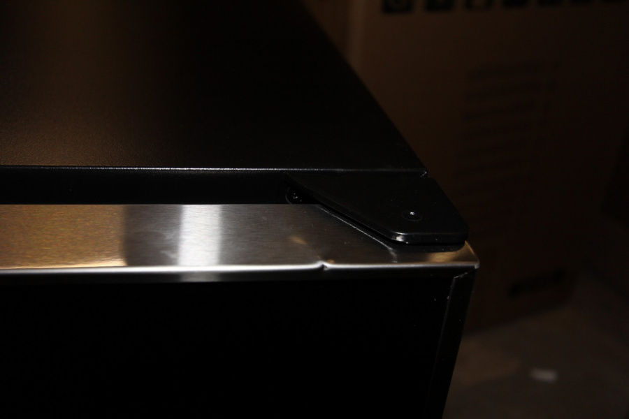 Однозонный шкаф для сигар, LaSommeliere модель CIG251с уценкой(30%) № 233600059 