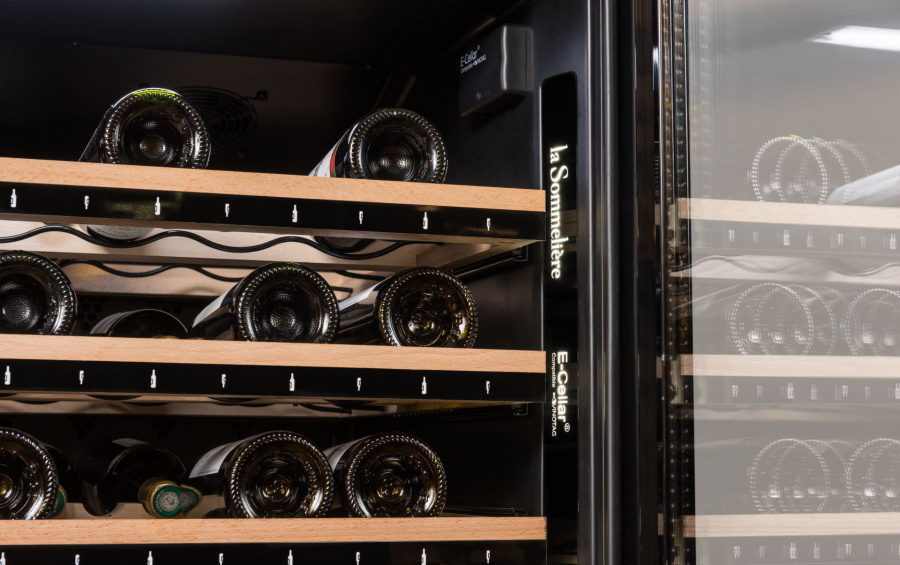Мультитемпературный винный шкаф, LaSommeliere модель ECELLAR150
