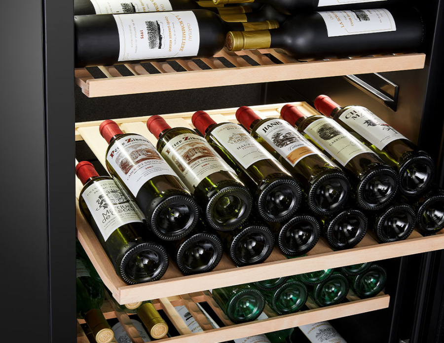 Монотемпературный винный шкаф, LaSommeliere модель APOGEE150