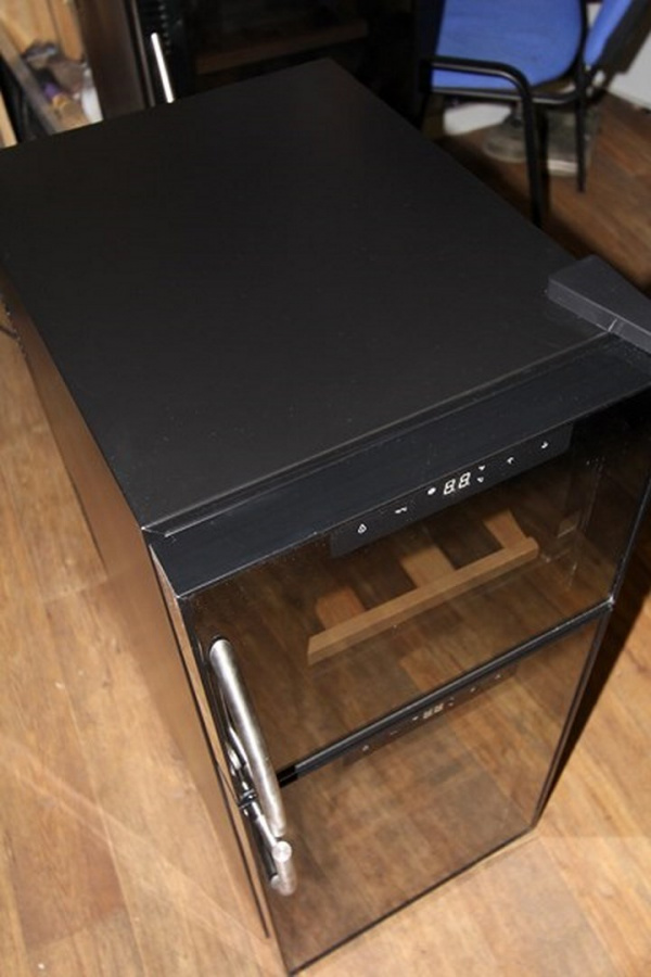 Винный шкаф Climadiff DOPIOVINO/1 с уценкой (20%)№121000114