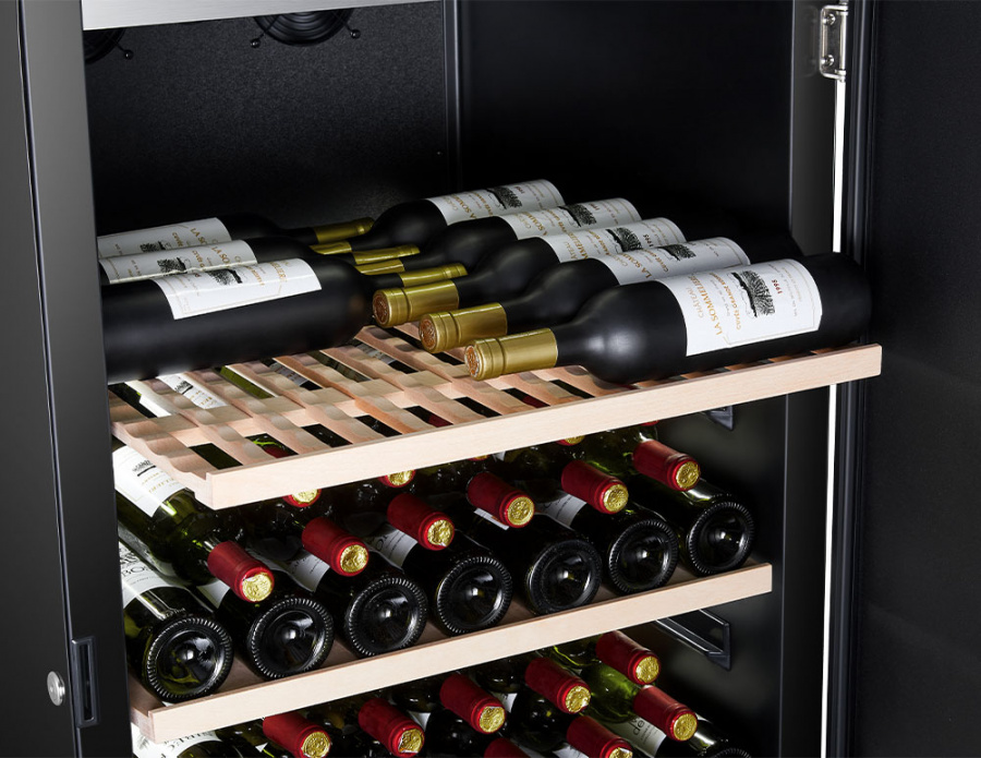 Монотемпературный винный шкаф, LaSommeliere модель APOGEE150