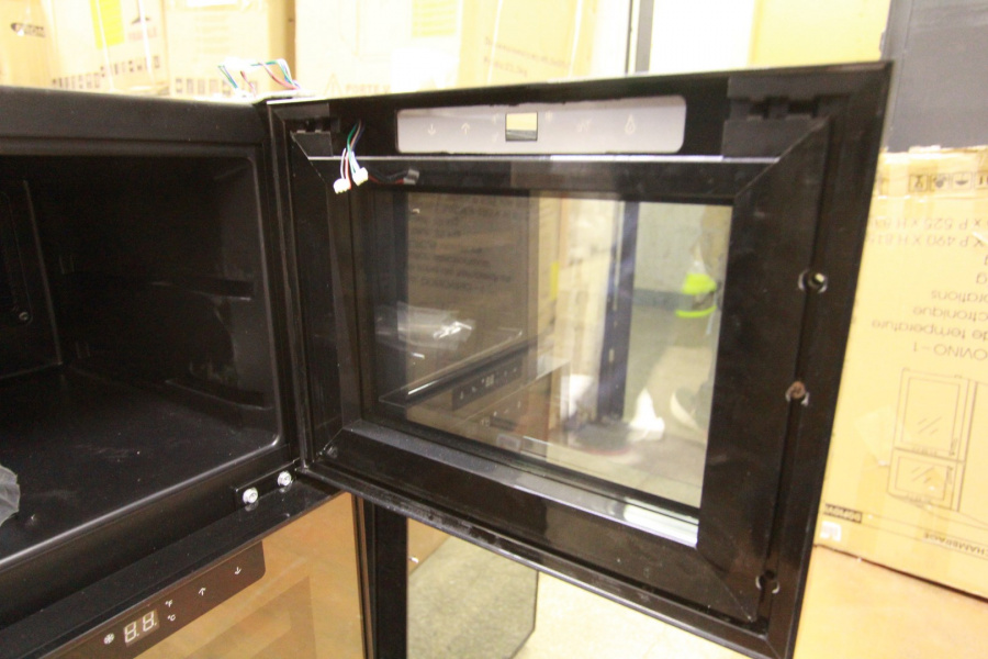 Винный шкаф Climadiff DOPIOVINO/1 с уценкой (50%)№142700039