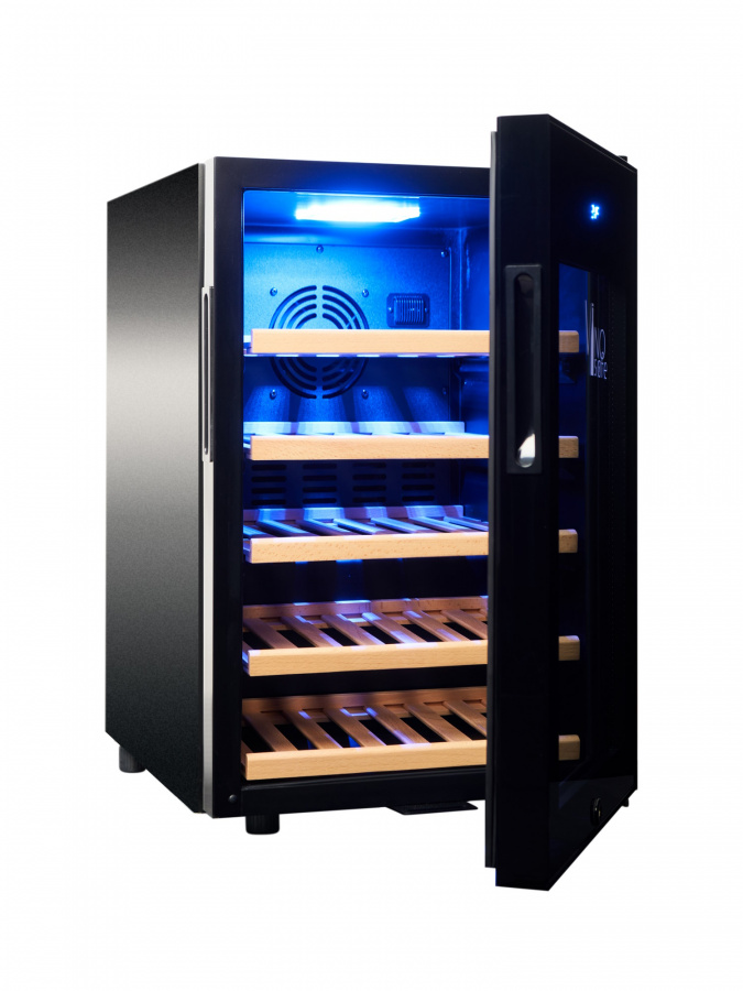 Однозонный винный шкаф Vinosafe модель VSF21AM Однозонный винный шкаф Vinosafe модель VSF21AM