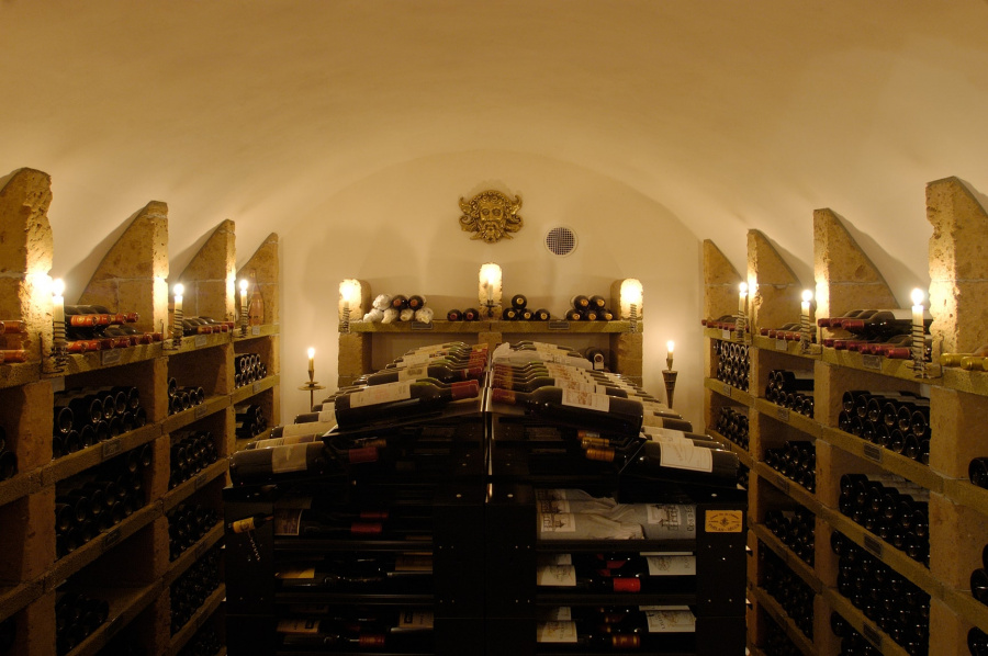 Вертикальный блок SLT2, серия SandyLine Tuff, 200х110х300 мм