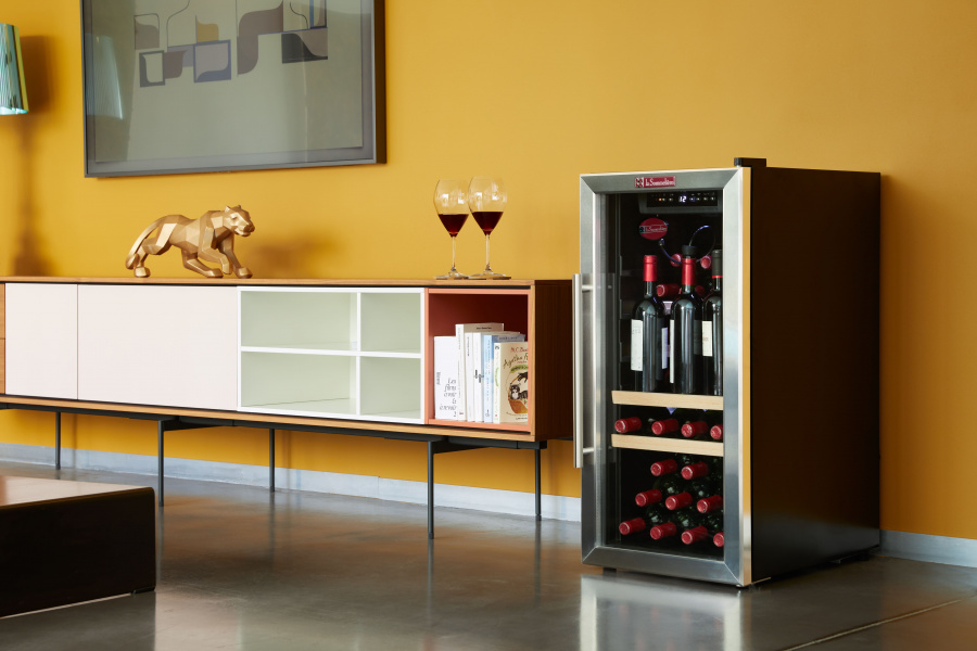 Монотемпературный  шкаф, LaSommeliere модель LS38A